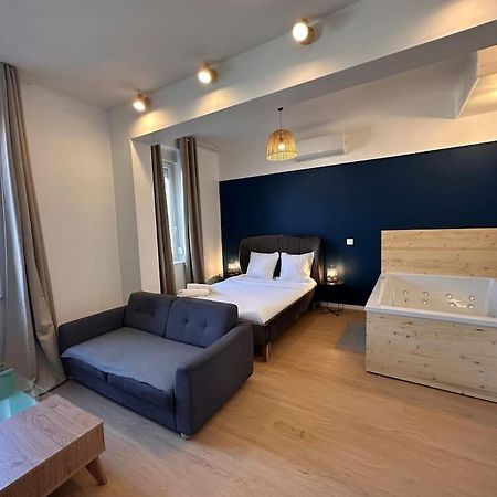 Britich 3D: Suite Spa Prive, Clim, Thermal/Artem น็องซี ภายนอก รูปภาพ